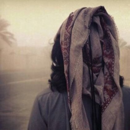 هلته جونګړې او کنډرې هم آبادې هکاري
چرته چې زړونه دلبري کوي خاني نه کوي