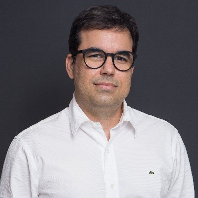 Trader, professor e criador do sistema de Momentum Darf System - XQuant - Stocks - Ações - B3 - Robôs - MT5 - Cryptos - DeFi - Análise Técnica
