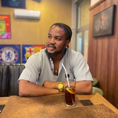 realest_tit's profile picture. 