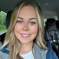 essie_taylor (@essie_taylor1) 's Twitter Profile