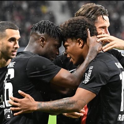 🦅🏆EUROPAPOKAL SIEGER 🏆🦅 Gebürtiger Frankfurter❤️ @eintracht since 1997⬛️⬜️🟥