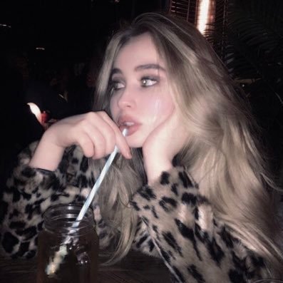 Cats never come when I kici kici them | she/her nikolai lancov stan & jurdan shipper książkara