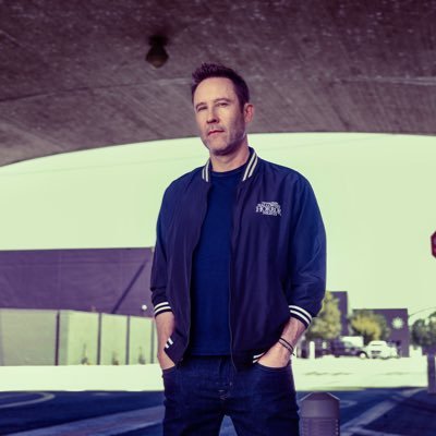 Michael Rosenbaum Profile