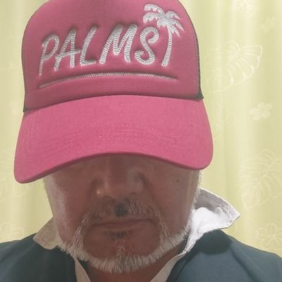 釣好き50代半
ロックショアジギング、プラッキングをメインに青物を追いかけてます🐟️
PALMS🌴　SHIMANO推しです
皆さんよろしくお願いします🙇‍♂️⤵️