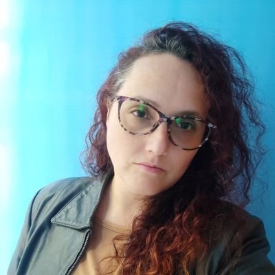 Planejadora e estrategista digital.
Acredito em coisas sinceramente compartilhadas.