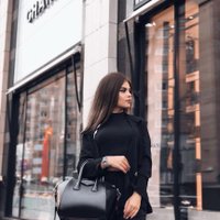 Doris (@h_doris85) 's Twitter Profile