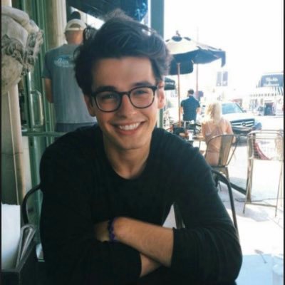 sheisbwnbena's profile picture. MD. 21 Bi.