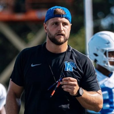 Desmond Morgan Profile