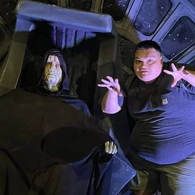 Carlxspch's profile picture. I've been having these weird thoughts lately...