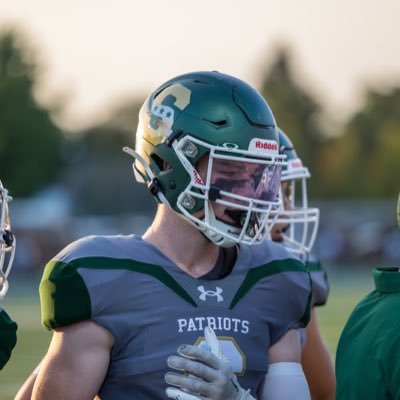 Stevenson ‘25 | 6’5 205lbs | OLB/TE/DE | Varsity T&F | 4.47/4.0 GPA | grifsuren8@gmail.org | +8476367104 | HC: Brent Becker @SHSPatFB | NCAA ID: 2310136516