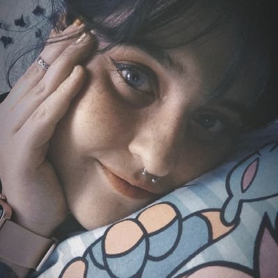 MeryBerryBlue's profile picture. 