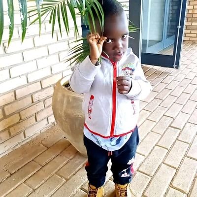 BenoitIgabe's profile picture. My name is BARUTWANAYO BENOIT NTUYE IBURASIRAZUBA AKARERE KA KIREHE
NKUNDA SPORT NKABA UMUKINNYI WA CINEMA 
NARIZE  MFITE IMPAMYABUMENYI YA A2