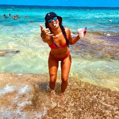 cantstop_alexis's profile picture. Pisces 🌞Libra 🌙Taurus