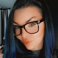 Vicky (@v_killam13) 's Twitter Profile