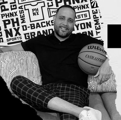 •Co-Host & Insider @phnx_suns/@phnx_sports
•The Coast to Coast Podcast
•Suns Pre/Postgame Show 
•CBS Sports/AZ Family Suns Insider
•FOX 10 Phoenix Suns insider