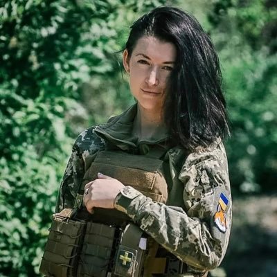 Proud female Ukrainian personnel sworn to protect and defend my mother's land offensively, 1 out of somany out there, single mother thank you USA #SLAVAUKRAINI