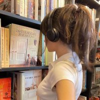 dangerous woman says 👄 (@wildestgravity) 's Twitter Profile