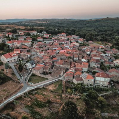 AAVV de Lucenza. Aldea da provincia de Ourense, xerme do movemento en defensa da #serradolarouco e apostando forte polo rural desde 1988. Premio Agader 2020.