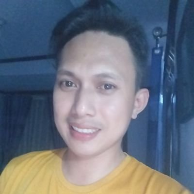 M4glacierI's profile picture. 