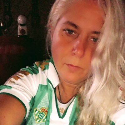 marromerobenit1's profile picture. Bética .Mi lema”una sonrisa mueve el mundo “ . Sonríe😬!