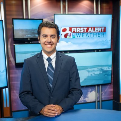 Weathercaster @KOMUnews | Mizzou Journalism ➡️ Mizzou Meteorology | College Football expert | All opinions are my own