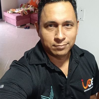 himu09's profile picture. Emprendedor.