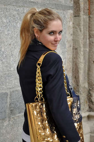 Hi! I love Chiara Ferragni. If you follow me :) My favaorite musics is Lady Gaga Judas. Thank you ♥