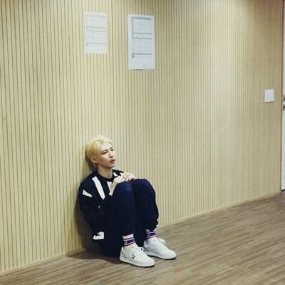 โลกส่วนตัวสูง รีเก่ง #VIXX 6 Forever #LEO 1110 #PARKGUNWOOK #박건욱 0110 🐱 ACT I