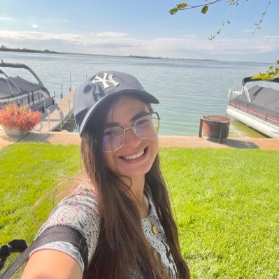Sharing my tech journey 💻 Developer 👩🏻💻 Mostly SQL and JavaScript 📚The Odin Project