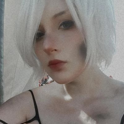 kotmadka's profile picture. 🥐 cosplayer, 🐱 enthusiast, 💛🤍💜🖤 they/them 🤖
Multi fandom 💖 25+
📸 banner pictures: @/yukari_letty @/kino.cos @/edo.graphy all on ig