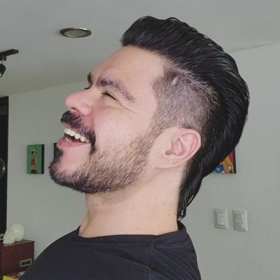 Estratega Digital.
🇲🇽🏳️🌈 Creador del #PersonasQueInspiran #MomentosQueInspiran hago entrevistas para @EscandalaMx