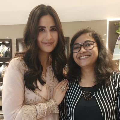 BIGGEST FAN OF KATRINA KAIF & ISABELLE KAIF♥met KK n 10.2.16&18.6.18❤️KK replied me n her official FB IG page Twice total 9replies♥️
ADVOCATE