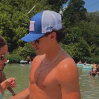 Jett (@j_guns_) 's Twitter Profile