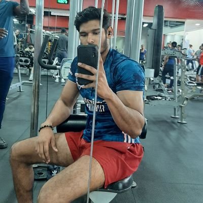 joeyyy_11_'s profile picture. Champion mentality🔱