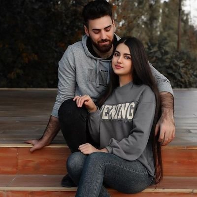 KhusiKePal143's profile picture. 