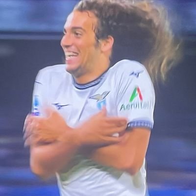 una tifosa che parla di Lazio e della sua vita che sta andando a rotoli

17 y.o.

🦅💙