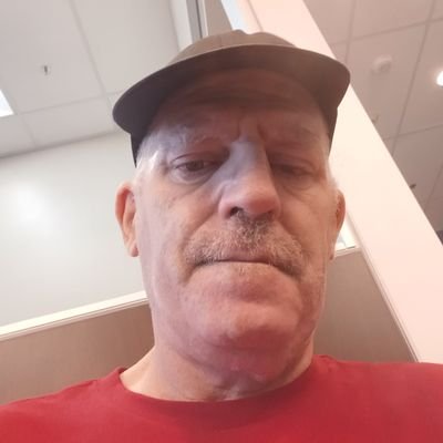 ArtGove2's profile picture. IF YOU DO NOT KNOW HOW TO HAVE A CONVERSATION. DO NOT DM ME......