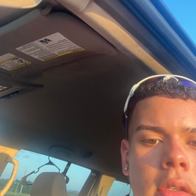 xander068's profile picture. Se comparte, se disfruta, se ama y se quiere