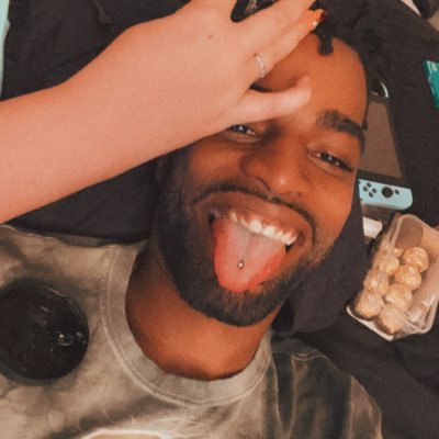 iNeed__Jesus's profile picture. I know how it looks but I do follow back #Lakeshow #PatroitNation #TwitchStreamer #NaturalBornFinesser