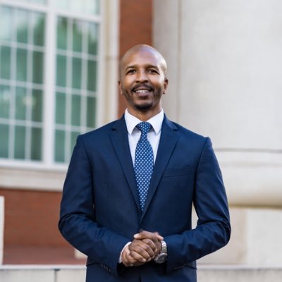 LorenzoMcNulty's profile picture. Always for sure. Never for show. Loves good weed, weird people, and persistence. You following yet? 🌱🤔