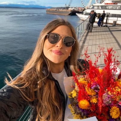 ambernschmitt's profile picture. 