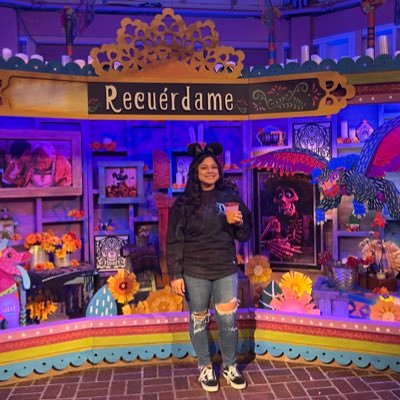 monsstroo's profile picture. Chillona pero Chingona 🧜🏽‍♀️ Pisces ♓️