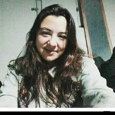 Mamá de tres hermosuras, ansiosa y buena onda