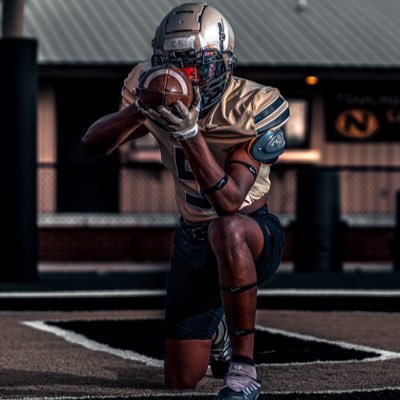 C/O 2024 ⭐️ / 6’2 (position-ATH) / 180lbs /40 time - 4.4😵‍💫 / 3 sport ATH⭐️🥲 / student Athlete 📱-919-691-3992