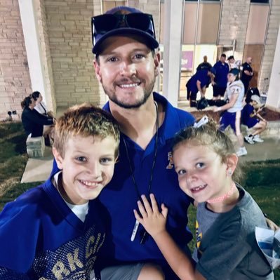 Physical Education Teacher, Coach, Husband, and proud father of two great kids. Die hard Royals and Chiefs fan.