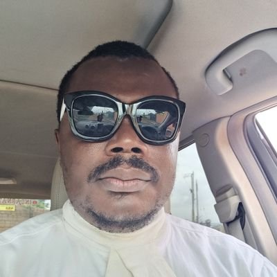 EchikaC's profile picture. Lawyer, Tech Enthusiast, Husband, Father, Vlogger