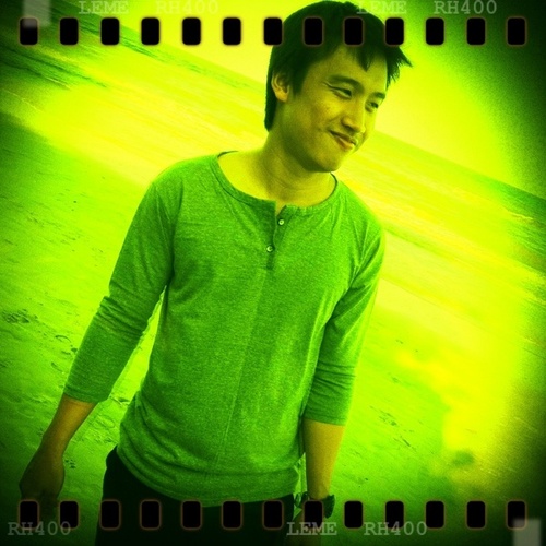 Beechuchwalit's profile picture. 