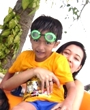 * Seorang hamba Alloh yg diberikan amanah untuk menjaga dan merawat pangeran kecilku ♥ Aldo Adrio♥ *