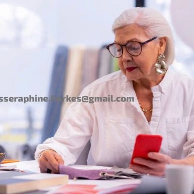 HarkesSeraphine's profile picture. Cotton and Black Direktor von Palme