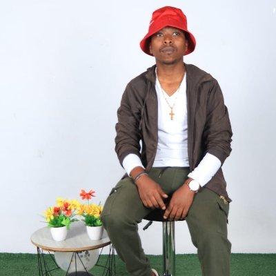 if I'm not doing it your way,it doesn't mean I'm doing it the wrong way .s'khotheni waseMlazi